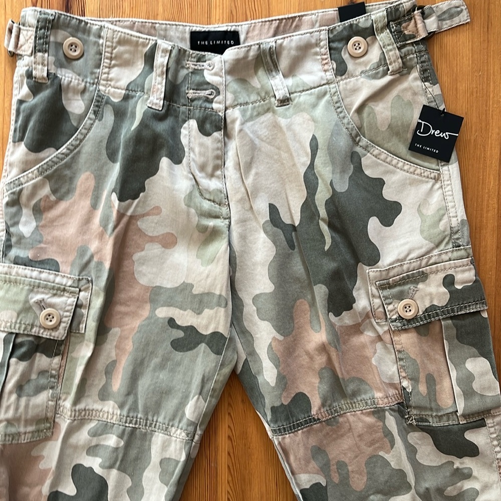 Brand New Slim Cargo Shorts, The Limited, Drew, Camo, size 4